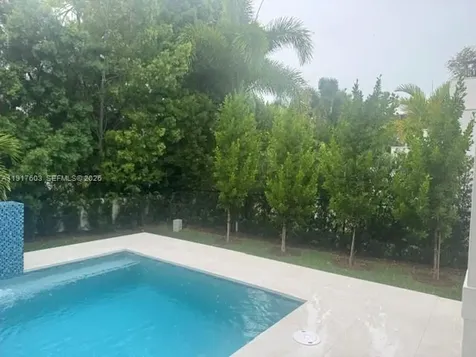 1221 Anastasia Avenue Coral Gables FL 33134