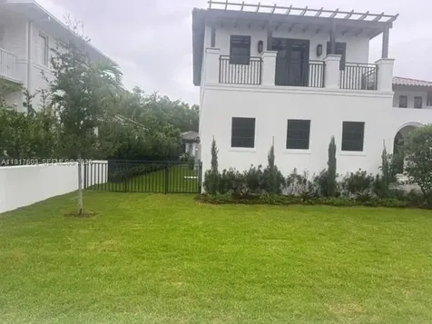 1221 Anastasia Avenue Coral Gables FL 33134