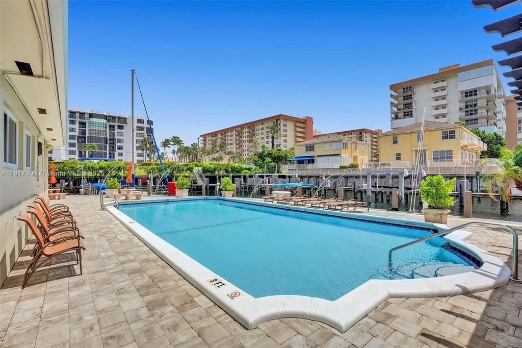 1160 Hillsboro Mile Hillsboro Beach FL 33062