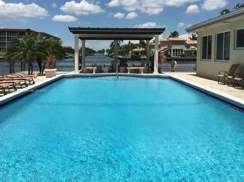 1160 Hillsboro Mile Hillsboro Beach FL 33062