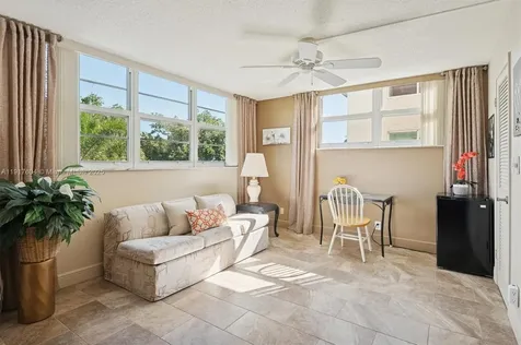 700 S Hollybrook Drive Pembroke Pines FL 33025