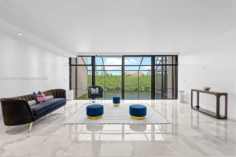 6124 Paradise Point Drive Palmetto Bay FL 33157