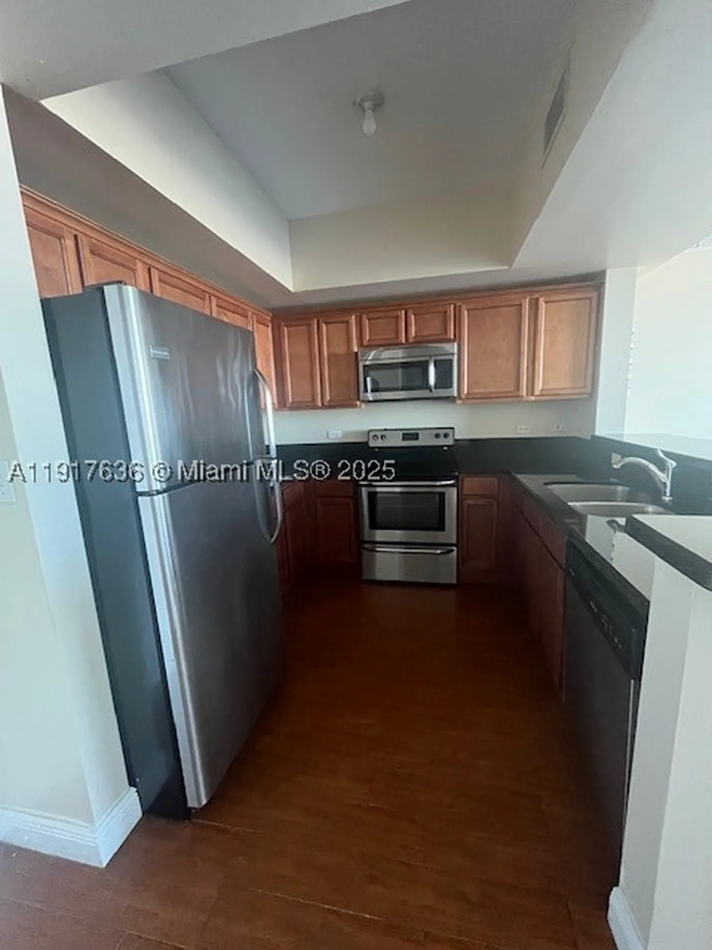 140 S Dixie Highway Hollywood FL 33020