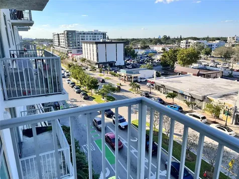 140 S Dixie Highway Hollywood FL 33020