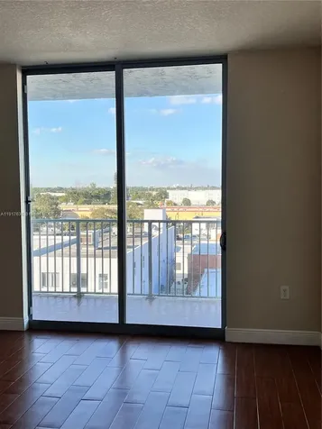 140 S Dixie Highway Hollywood FL 33020
