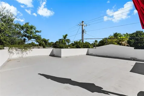 305 NW 58th Street Miami FL 33127
