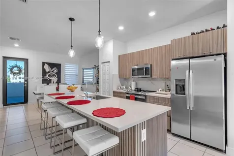 7915 NW 104th Avenue Doral FL 33178