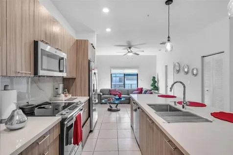 7915 NW 104th Avenue Doral FL 33178