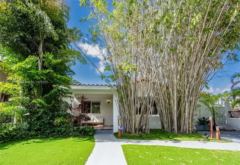 1360 SW 16th Street Miami FL 33145