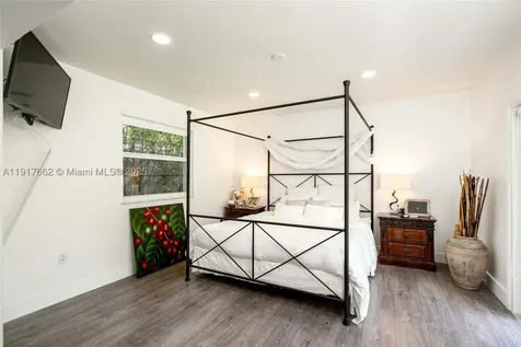 1360 SW 16th Street Miami FL 33145