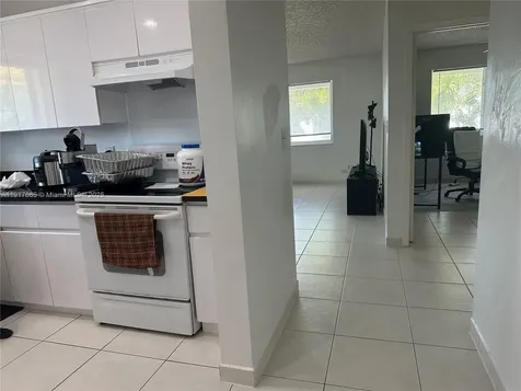 724 NE 4th Street Hallandale Beach FL 33009