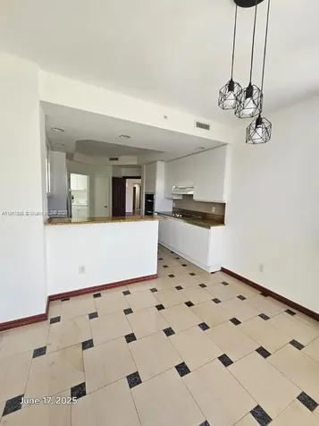 21050 Point Place Aventura FL 33180