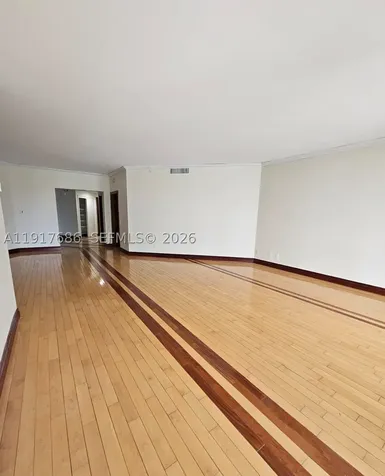 21050 Point Place Aventura FL 33180