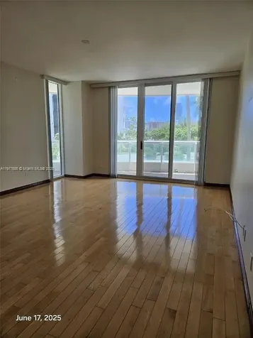 21050 Point Place Aventura FL 33180