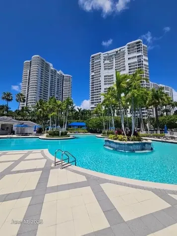 21050 Point Place Aventura FL 33180