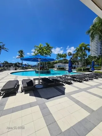 21050 Point Place Aventura FL 33180