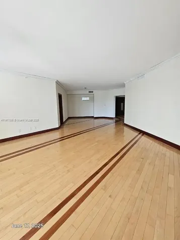 21050 Point Place Aventura FL 33180