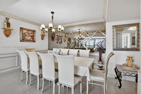1000 Island Boulevard Aventura FL 33160