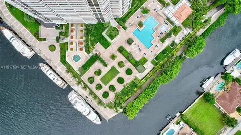 1000 Island Boulevard Aventura FL 33160