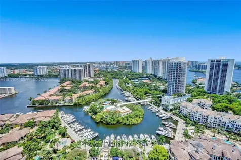 1000 Island Boulevard Aventura FL 33160