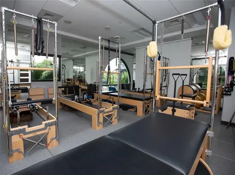 1000 Island Boulevard Aventura FL 33160