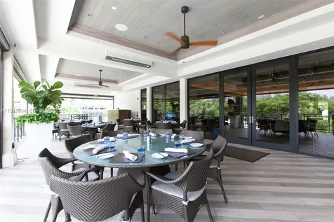1000 Island Boulevard Aventura FL 33160