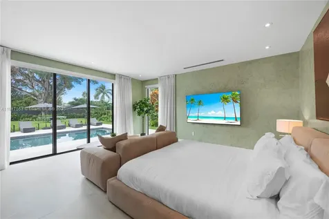 1881 NE 196th Terrace Miami FL 33179