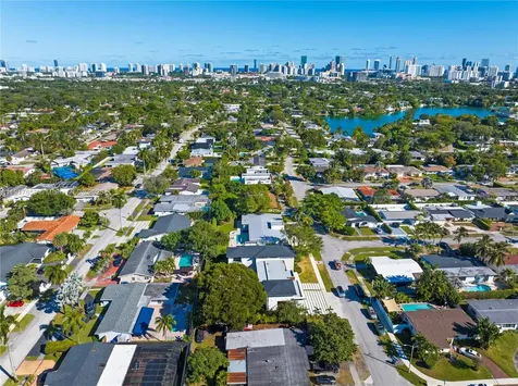 1881 NE 196th Terrace Miami FL 33179