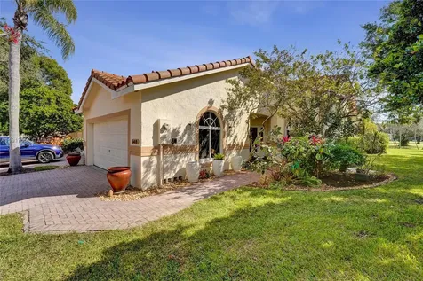 648 W Palm Aire Drive Pompano Beach FL 33069