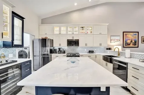 648 W Palm Aire Drive Pompano Beach FL 33069