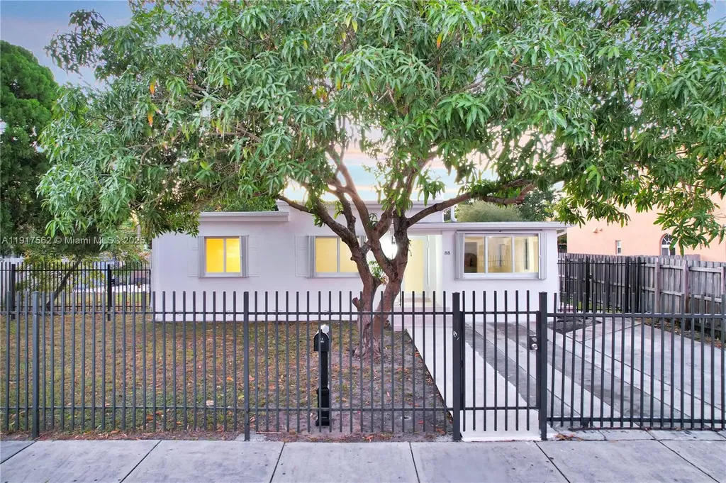 88 SW 29th Avenue Miami FL 33135