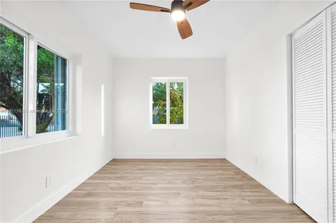 88 SW 29th Avenue Miami FL 33135