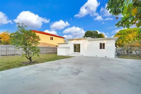 88 SW 29th Avenue Miami FL 33135