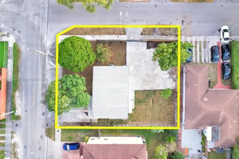 88 SW 29th Avenue Miami FL 33135