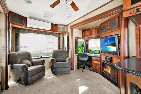 10100 Nicaragua Drive Cutler Bay FL 33189