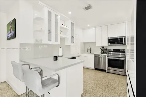 10100 Nicaragua Drive Cutler Bay FL 33189