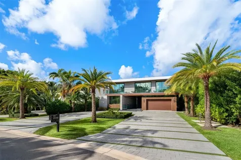 342 S Parkway Golden Beach FL 33160