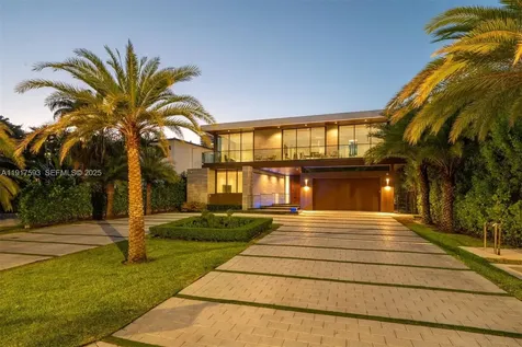 342 S Parkway Golden Beach FL 33160