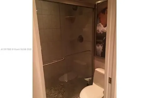 3475 N Country Club Drive Aventura FL 33180