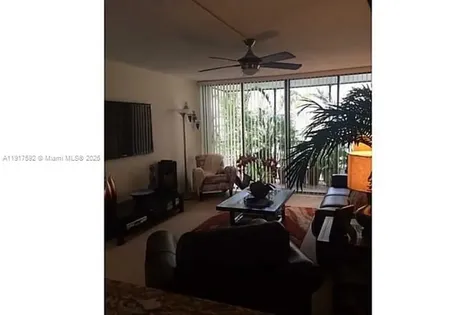 3475 N Country Club Drive Aventura FL 33180