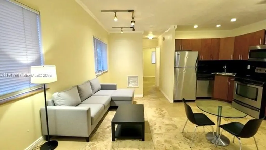 1856 NE 46th Street Fort Lauderdale FL 33308