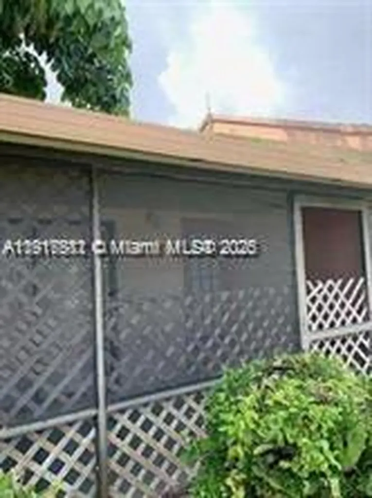 1316 White Pine Drive Wellington FL 33414