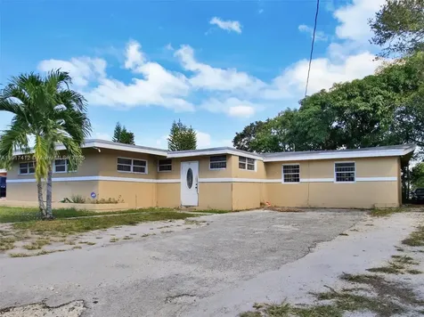 18701 NW 39th Court Miami Gardens FL 33055