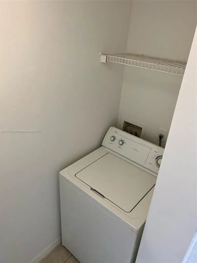 2015 SE 10th Avenue Fort Lauderdale FL 33316