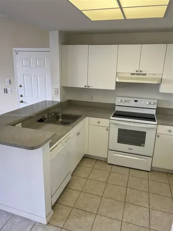 2015 SE 10th Avenue Fort Lauderdale FL 33316