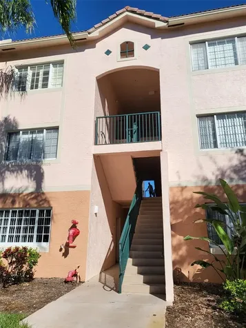 2015 SE 10th Avenue Fort Lauderdale FL 33316