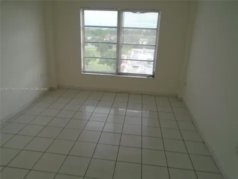 4174 Inverrary Drive Lauderhill FL 33319
