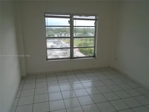 4174 Inverrary Drive Lauderhill FL 33319