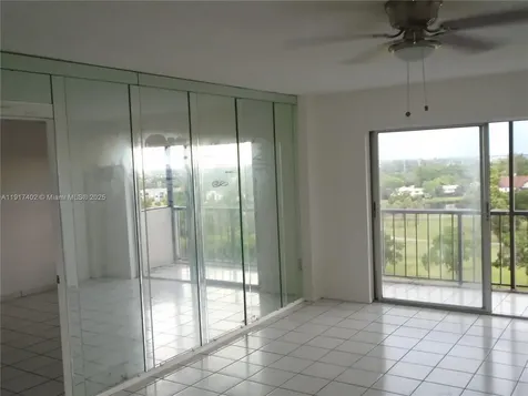 4174 Inverrary Drive Lauderhill FL 33319
