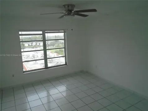 4174 Inverrary Drive Lauderhill FL 33319